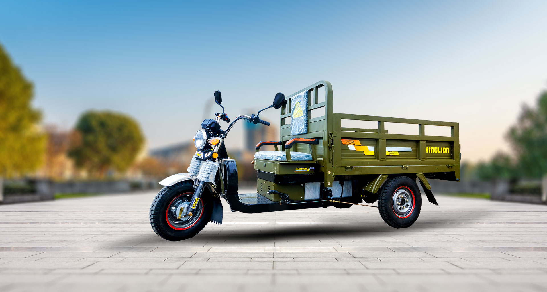 Three-wheelers & Guta range illustration